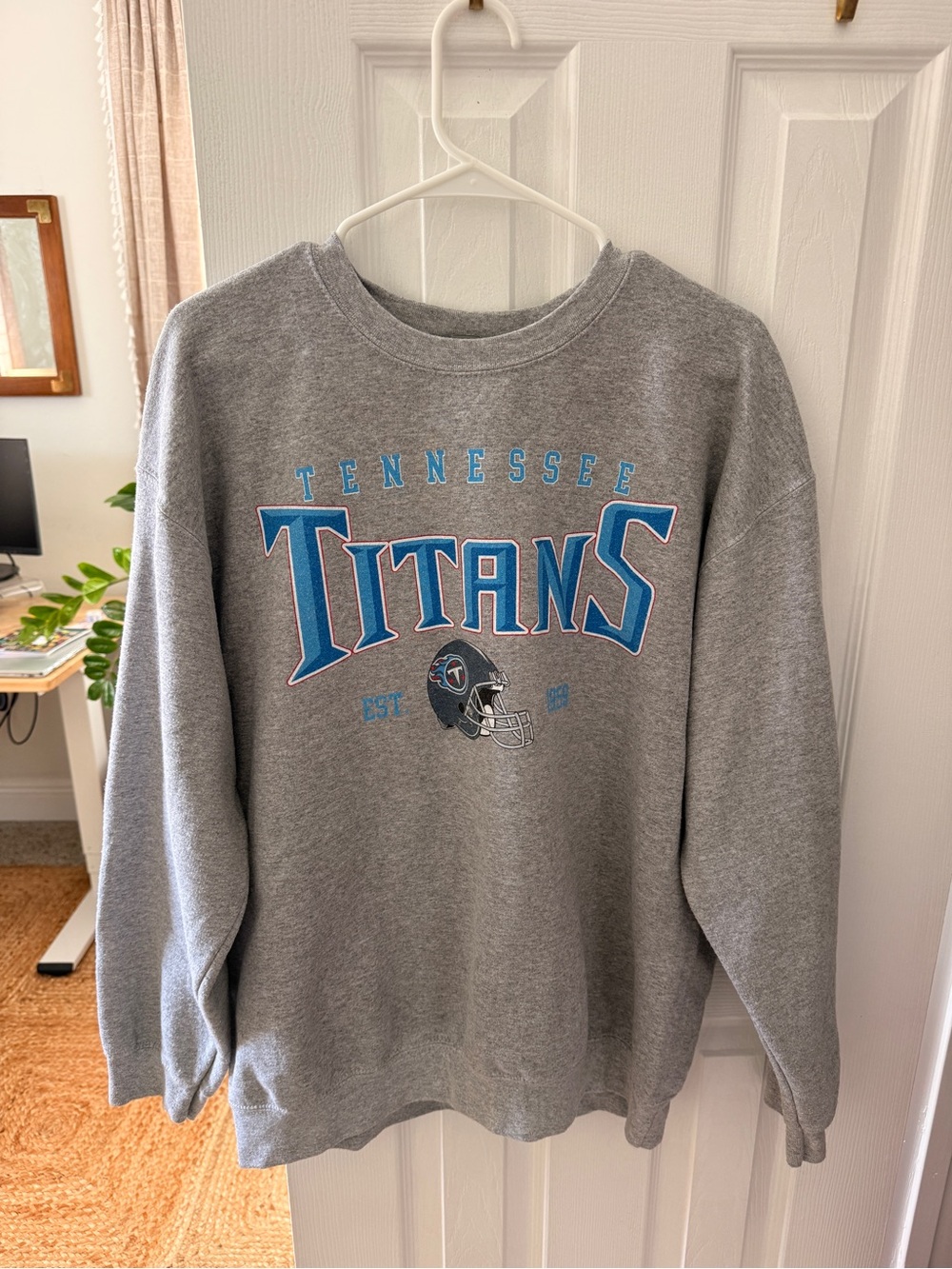 Gildan Gray Tennessee Titans Crewneck Sweatshirt with Light Blue Graphics